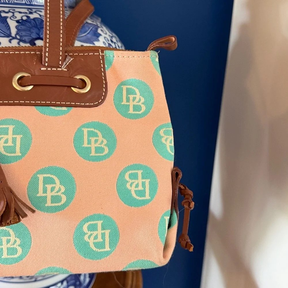 Vintage Dooney & Bourke Peach & Green Logo Polka Dot Pattern Shoulder Bag - Picture 4 of 9